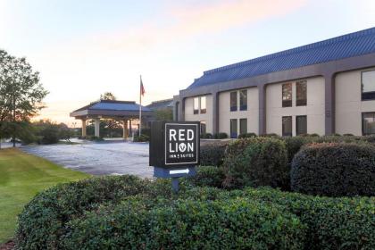 Red Lion Inn  Suites Hattiesburg Mississippi