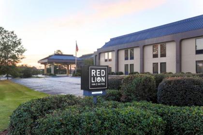 Red Lion Inn  Suites Hattiesburg Hattiesburg Mississippi