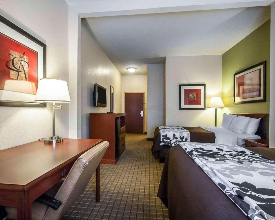 Sleep Inn & Suites Hattiesburg - image 6