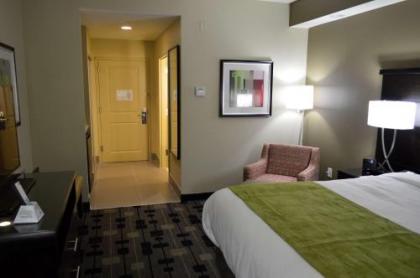 Best Western Premier University Inn - image 11