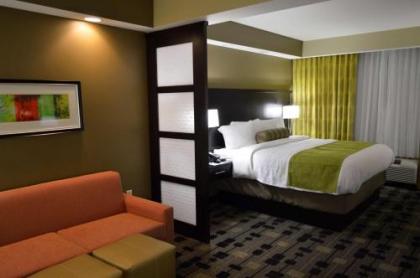 Best Western Premier University Inn - image 13
