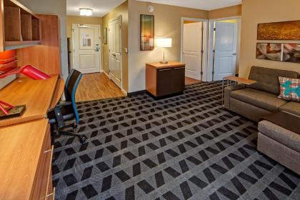 TownePlace Suites by Marriott Hattiesburg - image 14