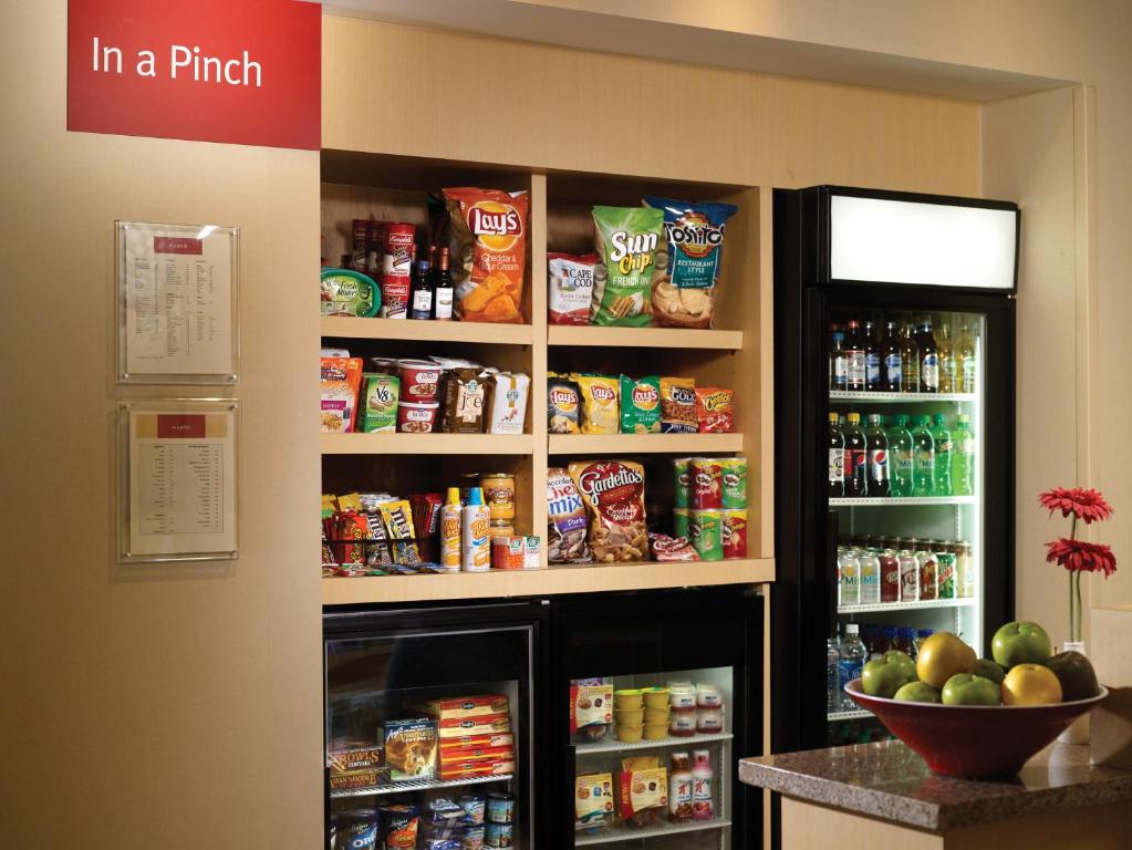 TownePlace Suites by Marriott Hattiesburg - image 4