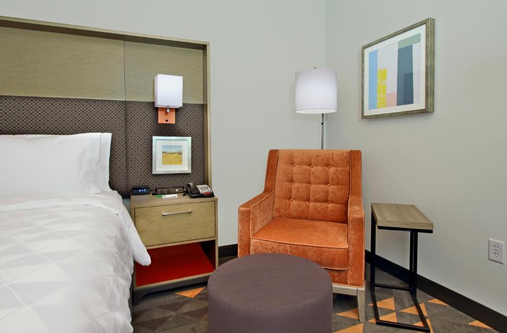 Holiday Inn Hattiesburg - North an IHG Hotel - image 4