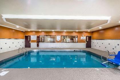Quality Inn & Suites Evansville - image 4