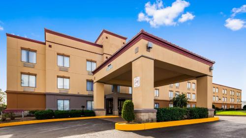 Rodeway Inn - main image