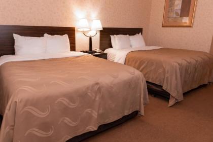 Quality Inn - image 14