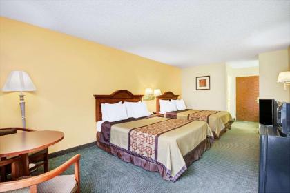 Days Inn by Wyndham Burlington East - image 11