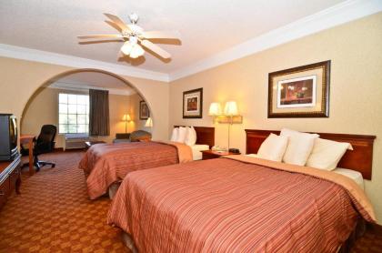 Peach State Inn & Suites - image 15