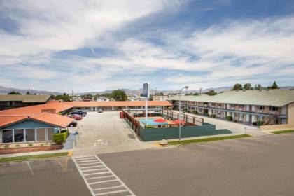 Travelodge by Wyndham Hawthorne - image 11