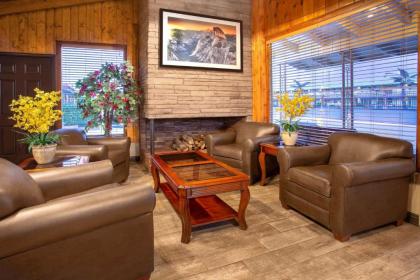 Travelodge by Wyndham Hawthorne - image 7