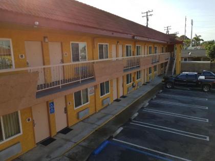 El Segundo Inn - image 10