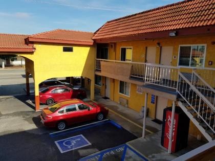 El Segundo Inn - image 12