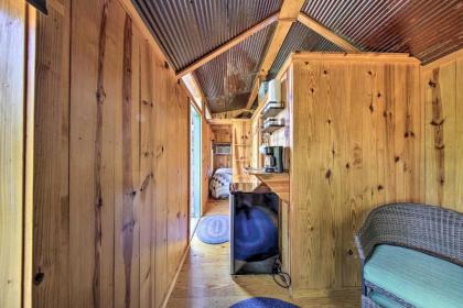Tiny Home in Hayesville with Deck Near Trails! - image 7