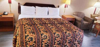 Regency Travel Inn - image 13