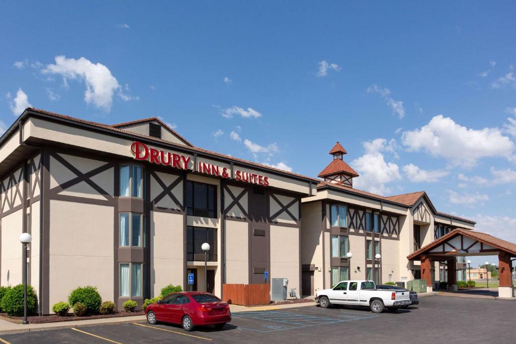 Drury Inn & Suites Hayti Caruthersville - main image