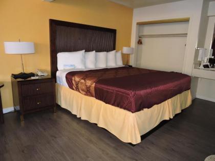 Days Inn & Suites Hayward - image 11