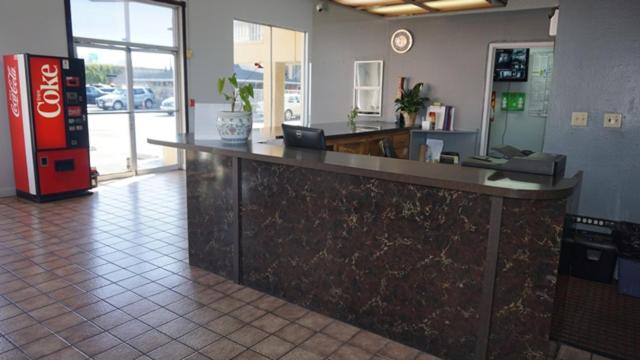 Heritage Inn Express Hayward - image 4