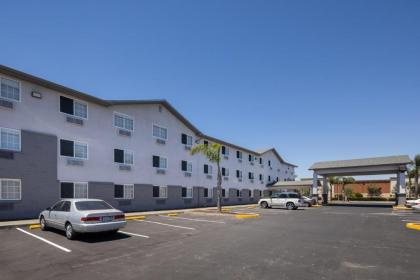 SureStay Plus Hotel by Best Western Hayward - image 14