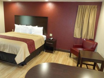 Red Roof Inn Hayward - image 9