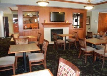 Quality Inn Florissant-St Louis - image 2