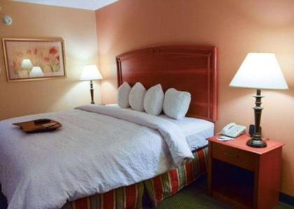 Quality Inn Florissant-St Louis - image 7