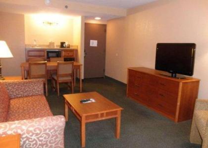 Quality Inn Florissant-St Louis - image 8