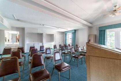 Motel 6-Hazelwood MO - image 13