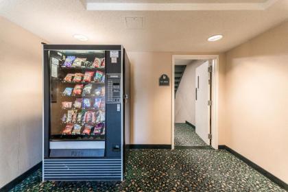 Motel 6-Hazelwood MO - image 3