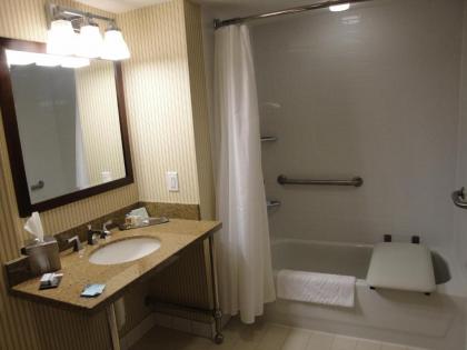 DoubleTree by Hilton Cincinnati Airport - image 18