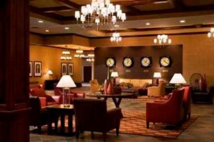 DoubleTree by Hilton Cincinnati Airport - image 2