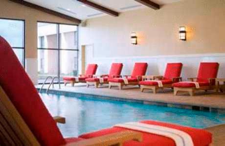 DoubleTree by Hilton Cincinnati Airport - image 6