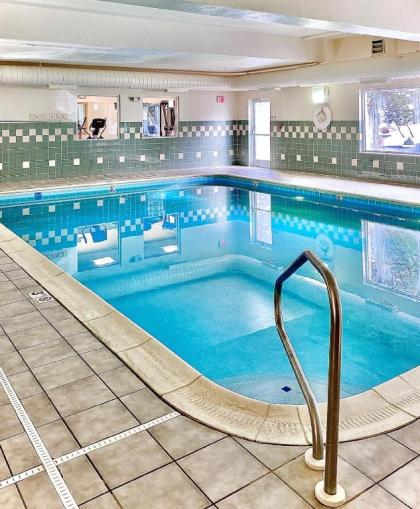 Country Inn & Suites by Radisson Cincinnati Airport KY - image 13