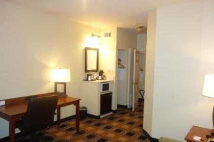 Country Inn & Suites by Radisson Helen GA - image 5