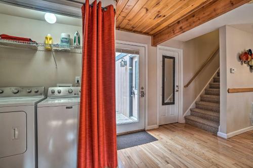 Christoffs Chalet with Hot Tub - 2 Mi to Downtown - main image