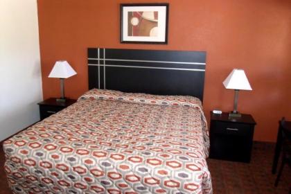 Woodlawn Hills Motel - image 11