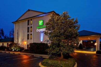 Holiday Inn Express Nashville Hendersonville an IHG Hotel Hendersonville Tennessee