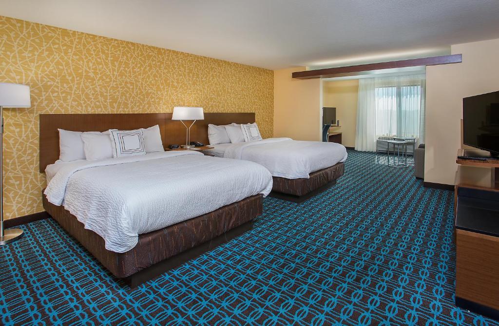 Fairfield Inn & Suites by Marriott Nashville Hendersonville - image 3