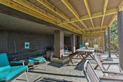 Hendersonville Cabin with Deck - Near Asheville! - image 2