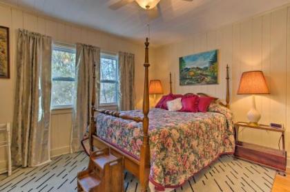 Hendersonville Cabin with Deck - Near Asheville! - image 3