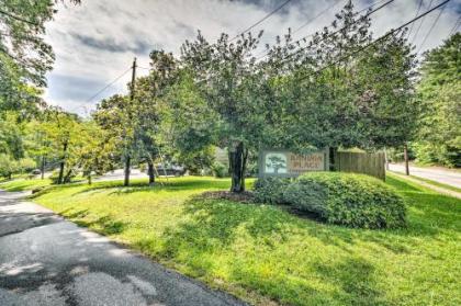 Kanuga Place Condo Less Than 1Mi From Dwntwn Hendersonville - image 5