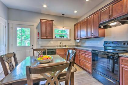 Airy Apartment with Deck - Walk to Main Street! - image 15