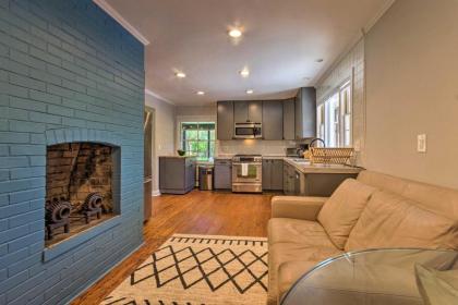 Dog-Friendly Home with Yard 1 Mi to Downtown! - image 8