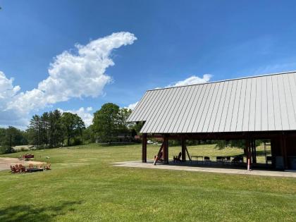 Innisfree Farm - image 9