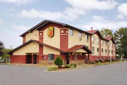 Super 8 by Wyndham Richmond Airport VA Virginia