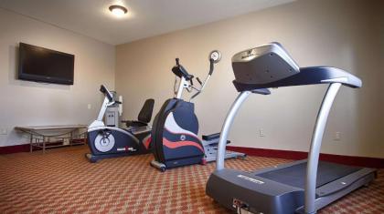 Best Western Henrietta Inn & Suites - image 9