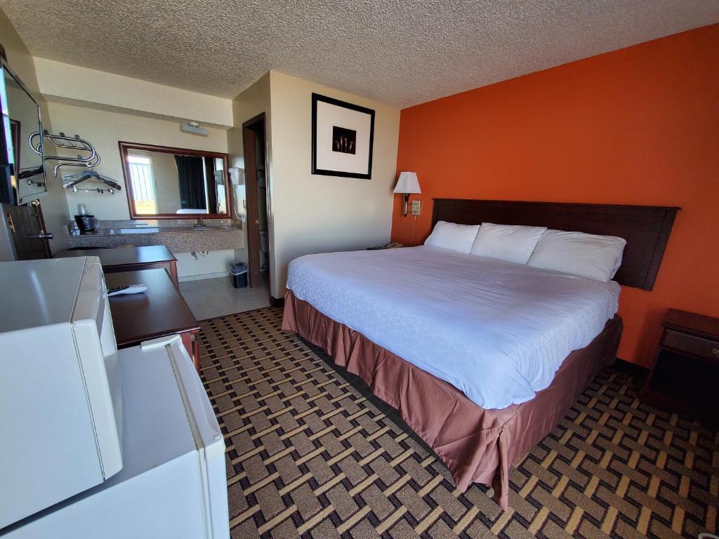 Relax Inn Henryetta - main image