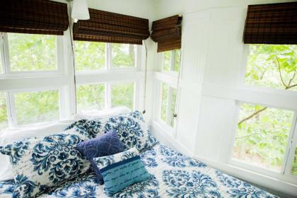The Cottage Treehouses - image 7