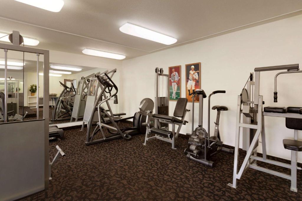 Travelodge by Wyndham Hermiston - image 2