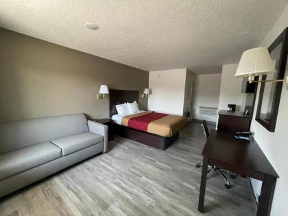 Rodeway Inn & Suites Hermiston - image 11